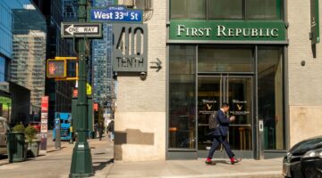 US Regulators Order Republic First Bank to Shut Down Operations